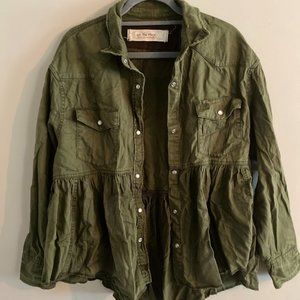Free People "We The Free" Olive Green Pearl Button Jacket Size Medium